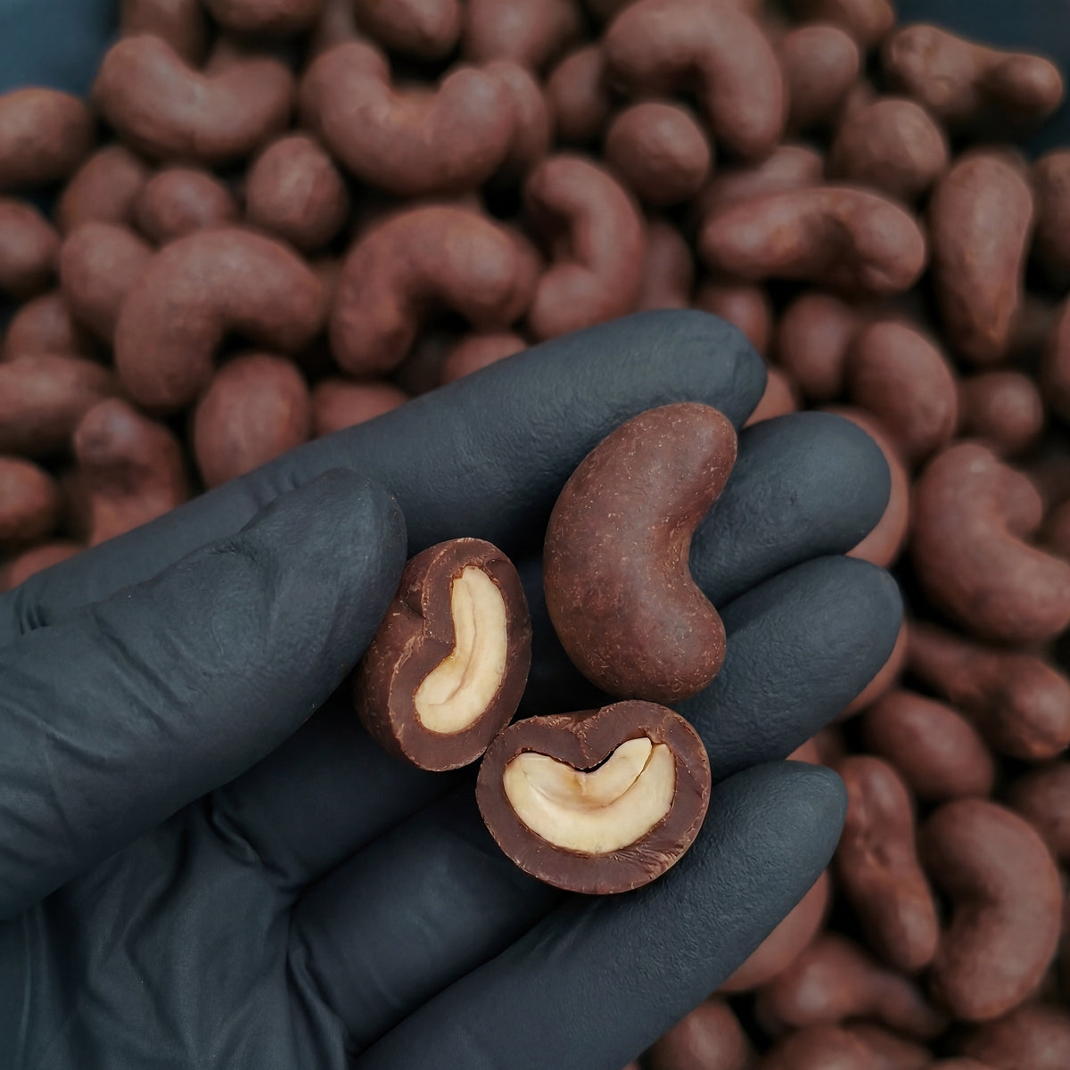 Dark Chocolate covered Cashews - 30g