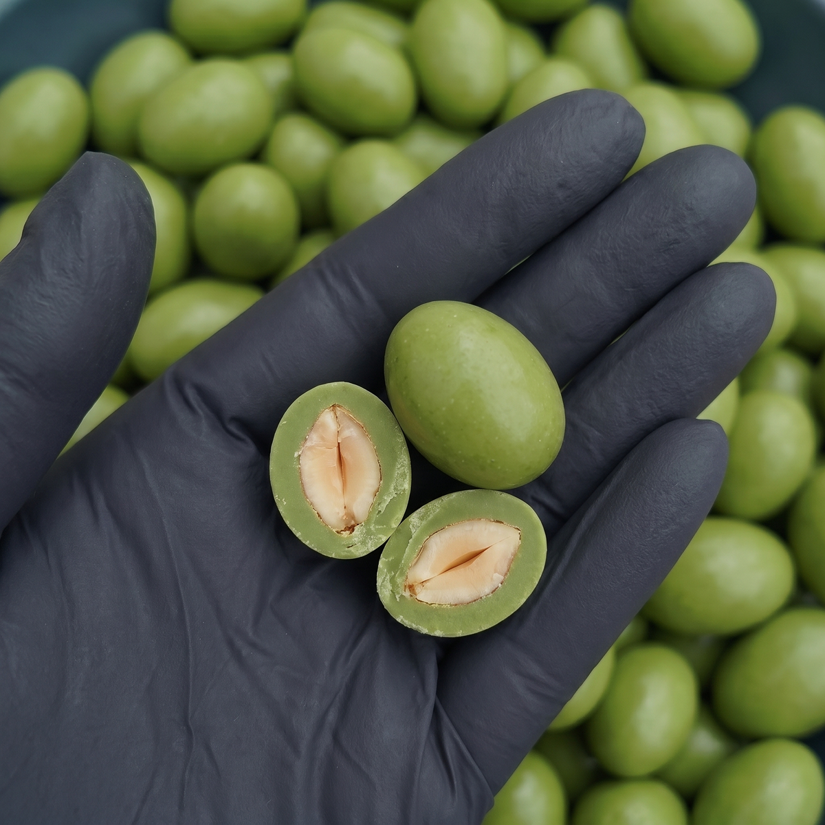 Matcha Chocolate covered Peanuts - 30g